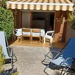Διαμέρισμα A Few Steps From The Beach, Very Comfortable