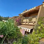 A Few Steps From The Beach, Very Comfortable Διαμέρισμα *
