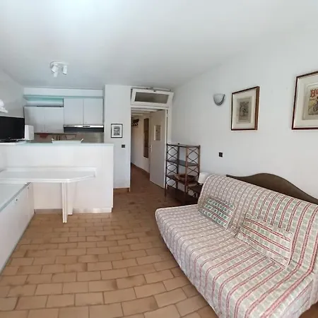 Apartamento A Few Steps From The Beach, Very Comfortable Le Lavandou